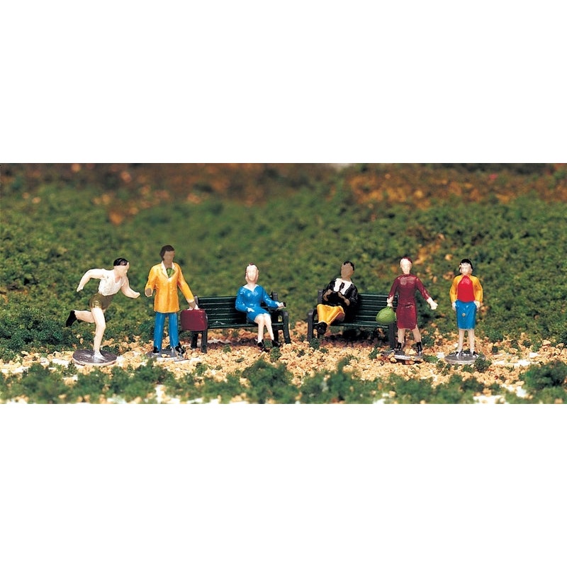 Bachmann People At Leisure, (6 pcs), HOScale