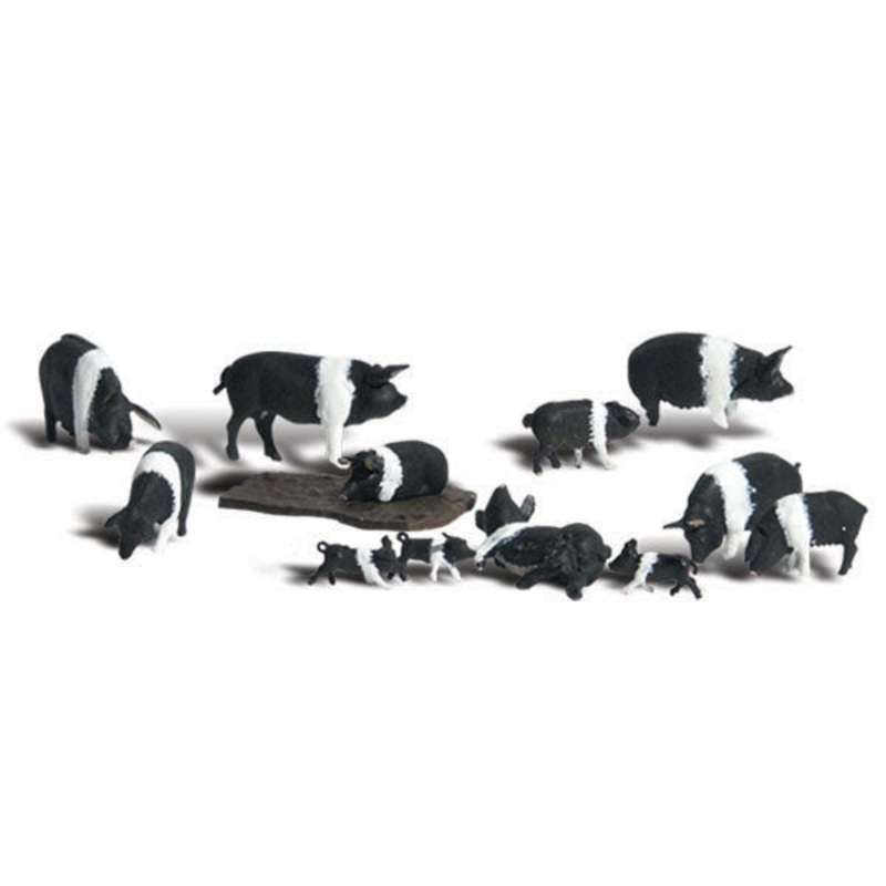 Woodland Scenics Hampshire Pigs, HO Scale