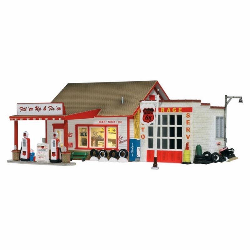 Woodland Scenics Ho Fill ‘Er Up & Fix ‘Er (Lit) *