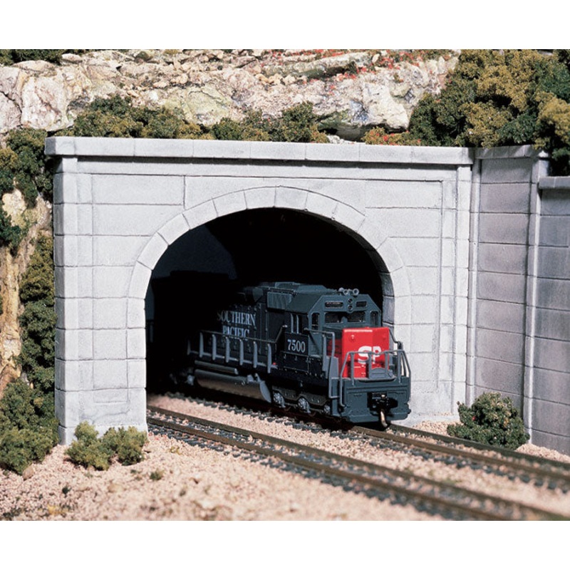 Woodland Scenics N Tunnel Port Concret Dbl 2Ea