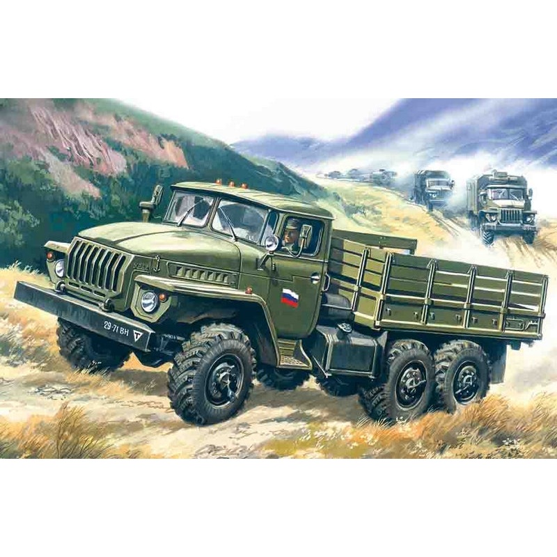 ICM 1:72 Ural-4320 Soviet Army Truck