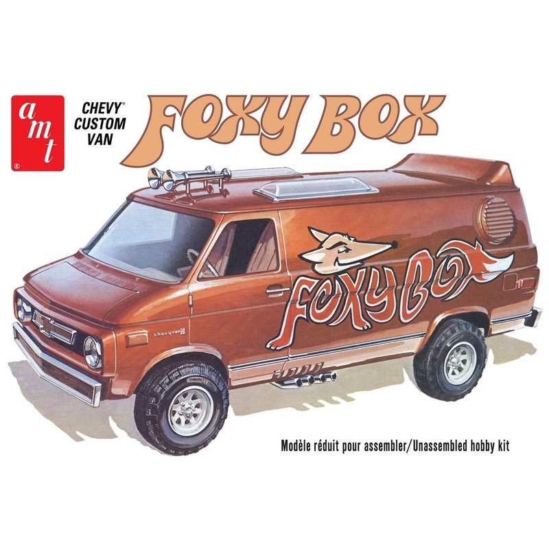 AMT 1:25 1975 Chevy Van Foxy Box
