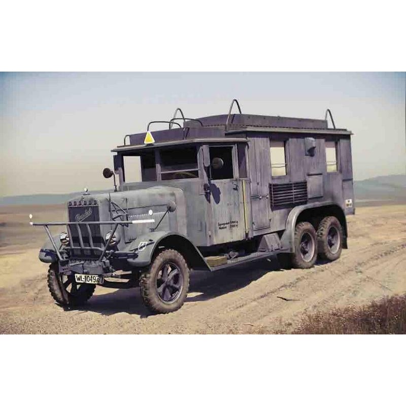 ICM 1:35 Henschel 33 D1 Kfz.72