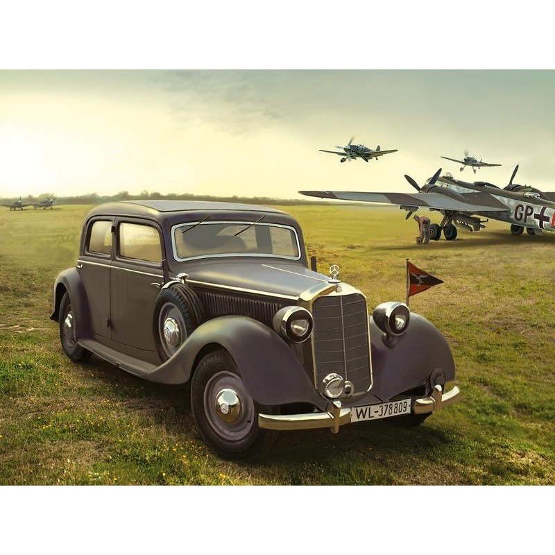 ICM 1:35 Typ 320 (W142) Saloon