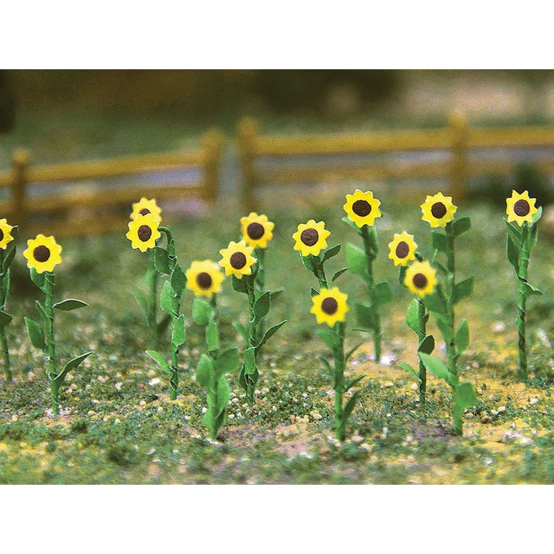 Bachmann 1 Sunflowers, 16 pc pack. HO Scale