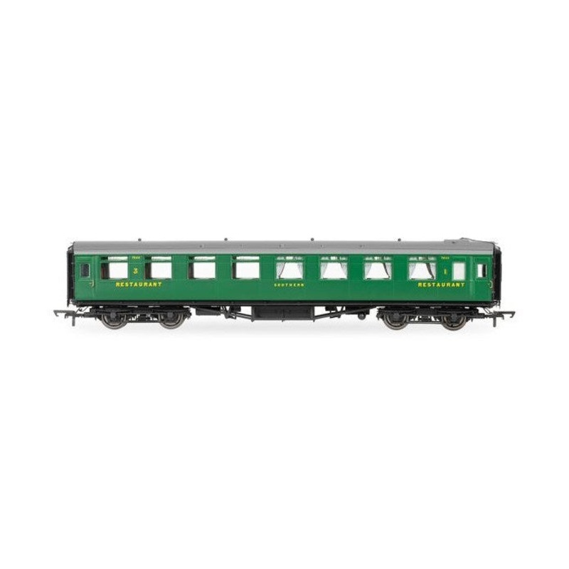 Hornby R40221 SR Maunsell Dining Saloon 3rd