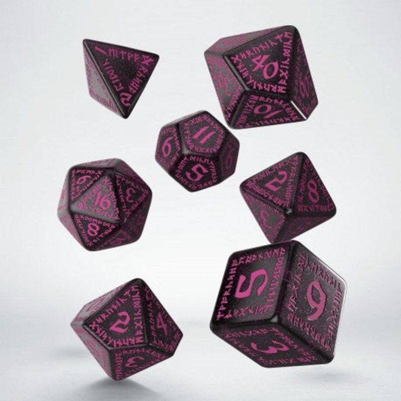 Q Workshop SRUN08 Runic Shimmering black with magenta Dice Set