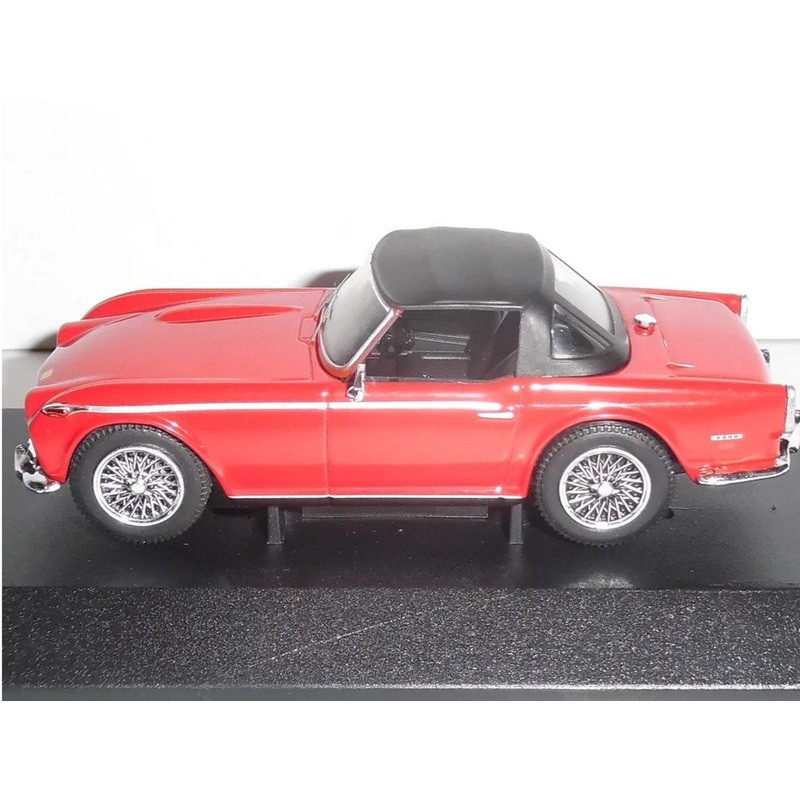 Corgi VA11510 1/43 Triumph TR5: Red