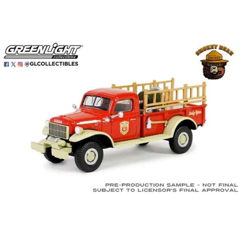 GreenLight GL-38060-A 1/64 1946 Dodge Power Wagon Fire Truck