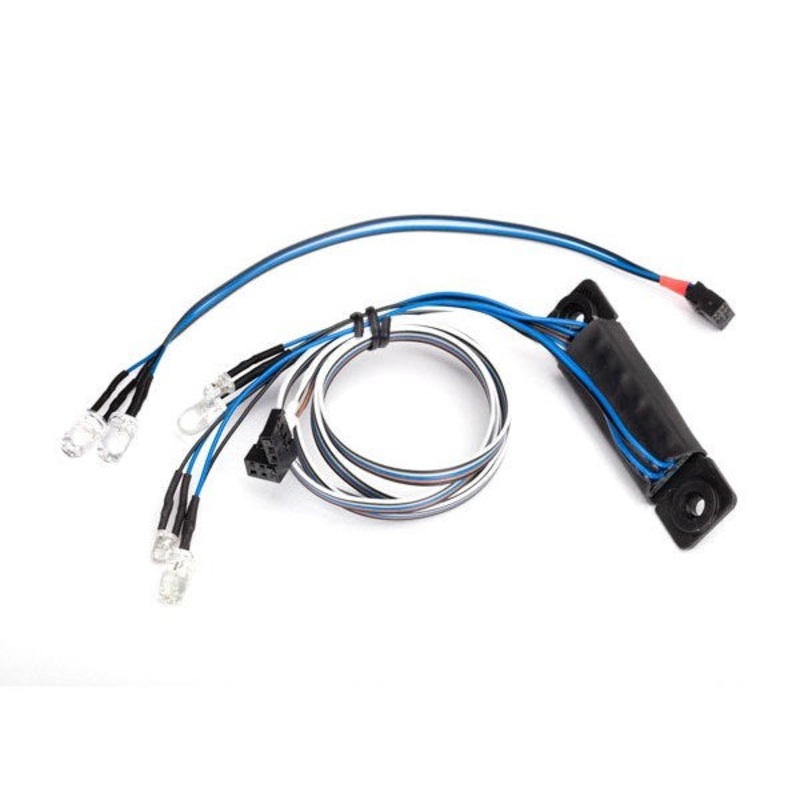 Traxxas 8084 – LED headlight/tail light kit (fits #8111 or #8112 body requires #8028 power supply)