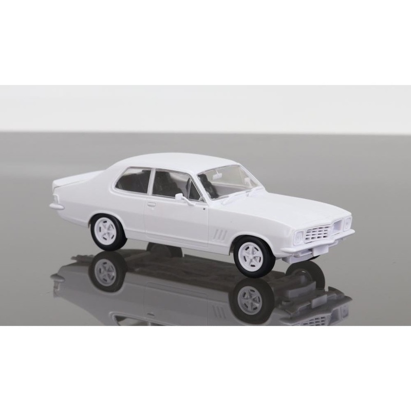Diecast Distributors Australia DDA-610K 1/24 Holden LJ Torana GTR XU1 Plastic Kitset