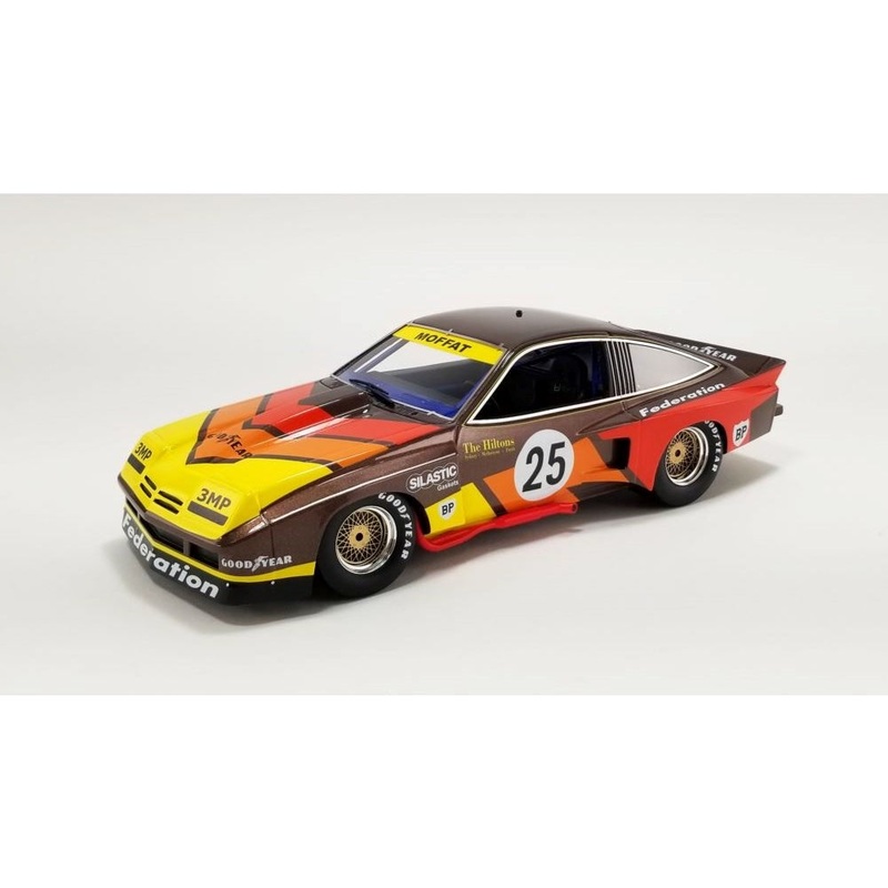 Diecast Distributors Australia DDA-RAR18015 1/18 1979 Chevy Monza Alan Moffat Federation DeKon