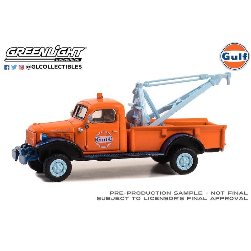 GreenLight 1/64  1947 Dodge Power Wagon Wrecker