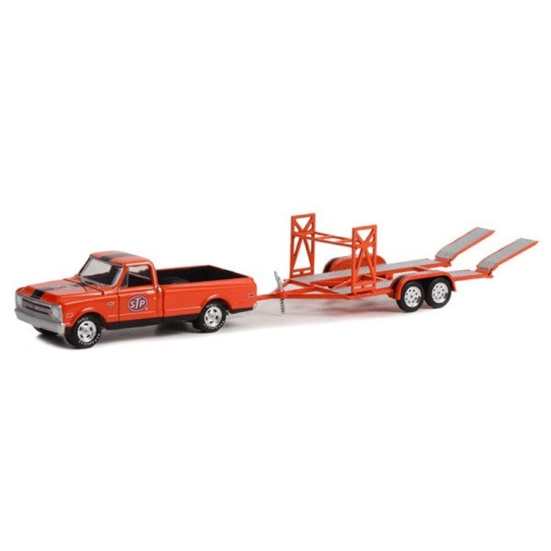 GreenLight 32260-B 1/64 1968 Chevrolet C-10 w/Bedcover and Tandem Trailer – STP