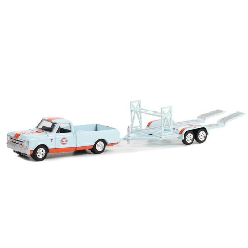GreenLight 32270-A 1/64 1968 Chevrolet C-10 Shortbed Pickup and Tandem Car Trailer – Gulf Oil