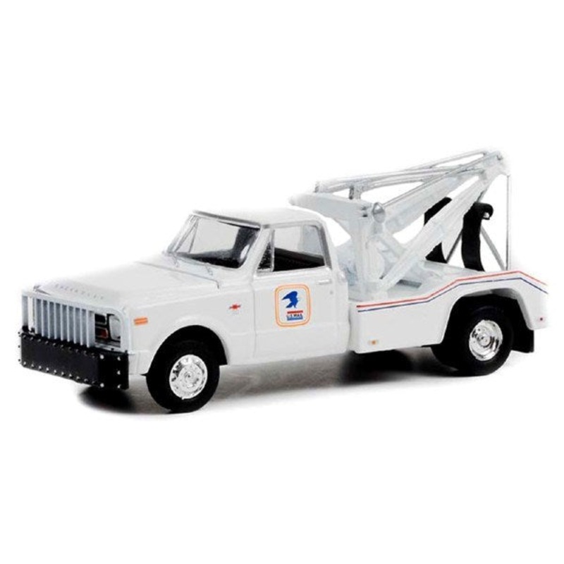 GreenLight 46090-A 1/64 1968 Chevrolet C-30 Dually Wrecker – United States Postal Service