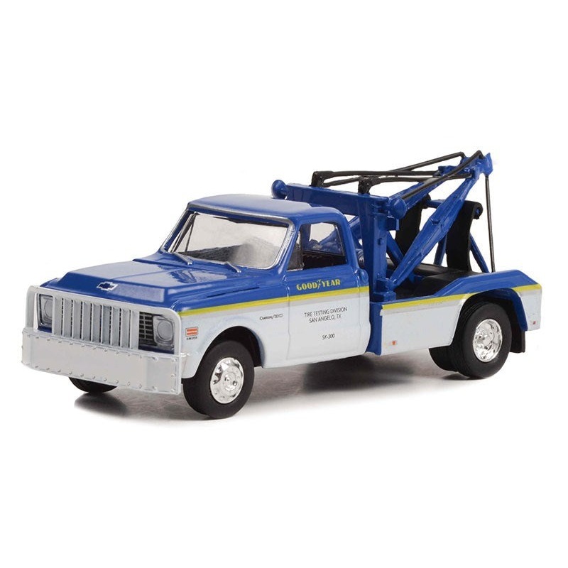 Greenlight GL-46100-B 1972 Chevrolet C-30 Dually Wrecker