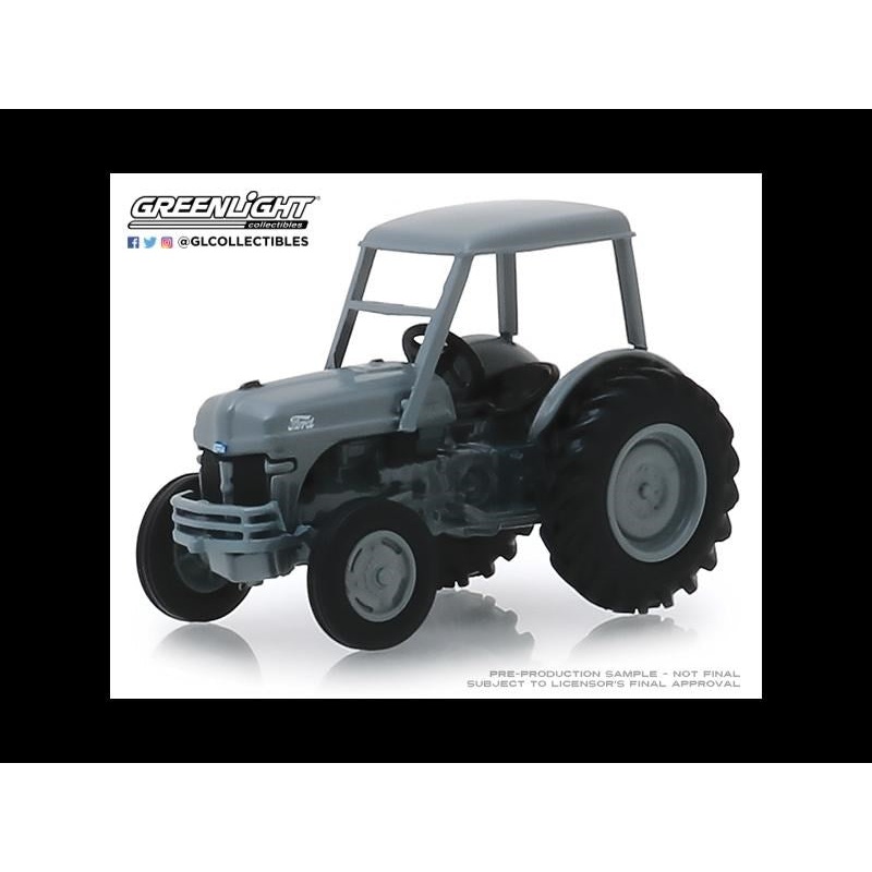 GreenLight GL-48020-B 1/64 1949 Ford 8N Tractor with Cab