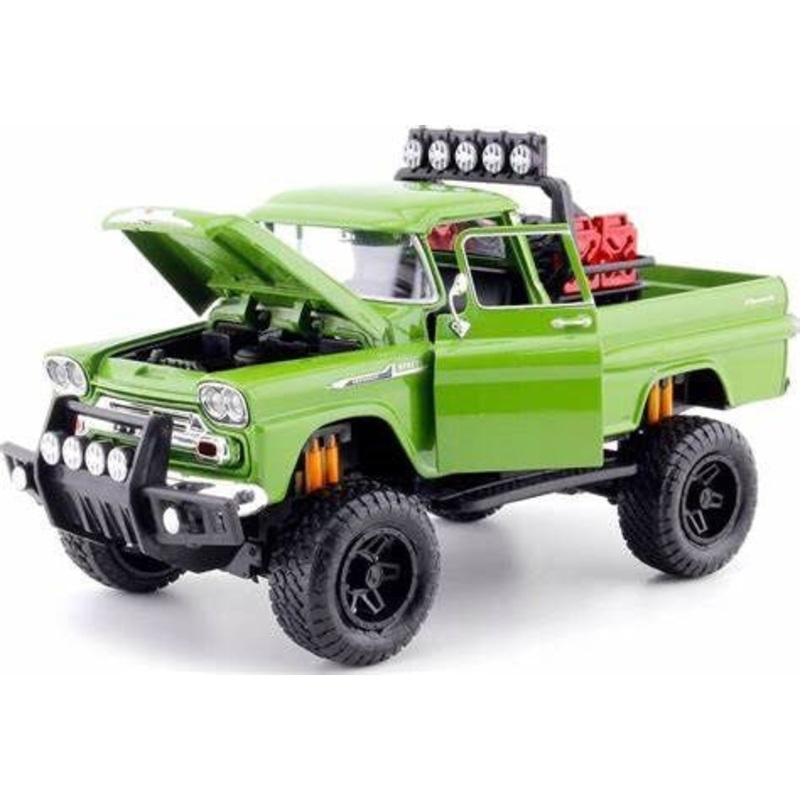 Motormax MX-79135 1/24 1958 Chevy Apache Fleetside pickup- Offroad