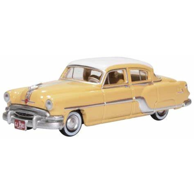 Oxford PC54002 1/87 1954 Pontiac Chieftain 4 door