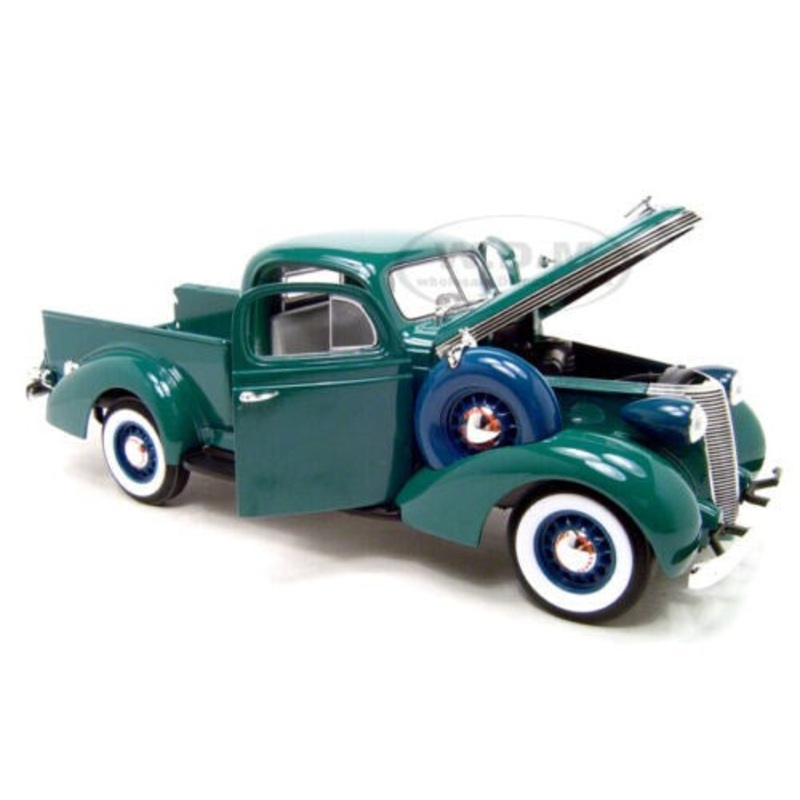 Road Signature RS-92458 1/18 1937 Studebaker Coupe Express Pick Up