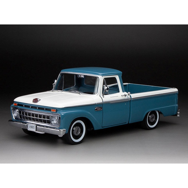 Sunstar SS-1303 1/18 1965 Ford F-100 Custom Cab
