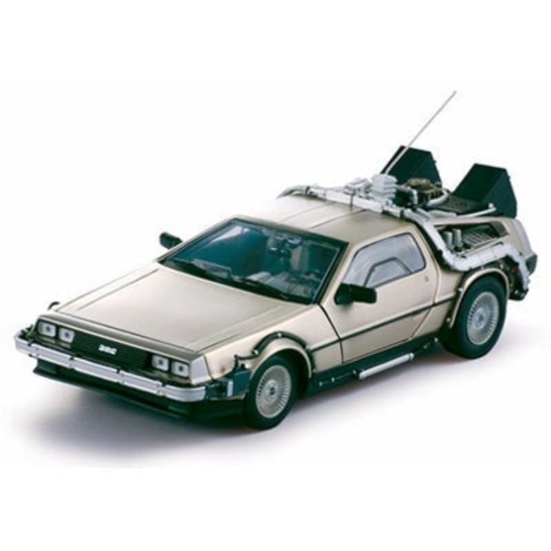 Sunstar SS-2711 1/18 De Lorean LK Back to the Future Part 1