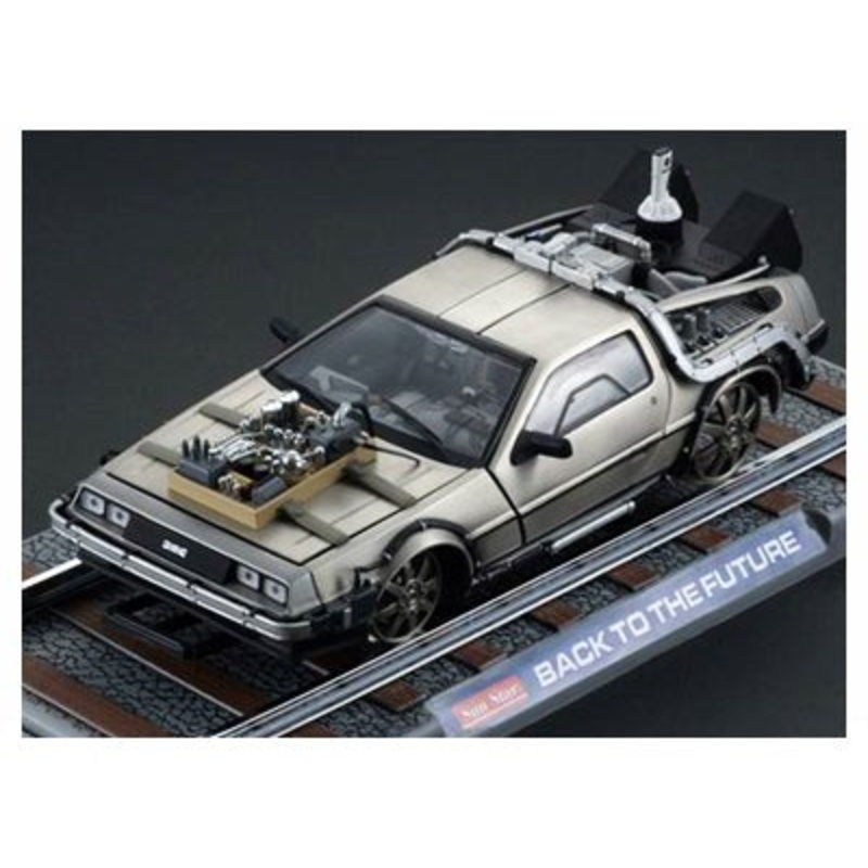 Sunstar SS-2714 1/18 De Lorean LK Back to the Future Part 111