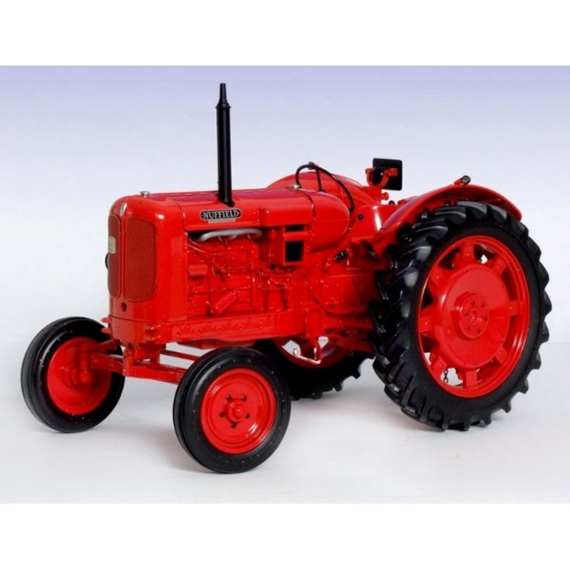 Universal Hobbies UH-2715 1/16 Nuffield Universal Four Tractor