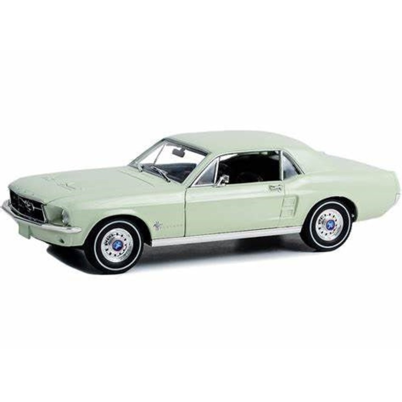 GreenLight GL-13663 1/18 1967 Ford Mustang Coupe