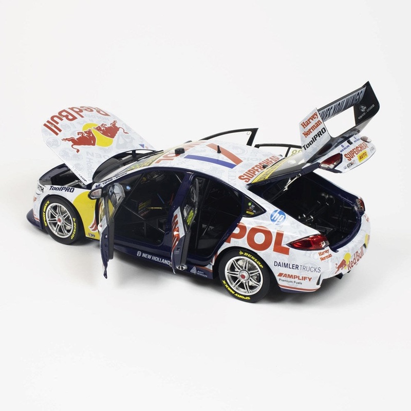 Biante B-18H22Y 1/18 Holden ZB Commodore- #88 Feeney