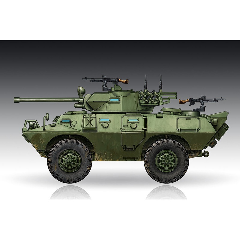 Trumpeter 07442 1/72 LAV-150 APC 90mm Mecar Gun