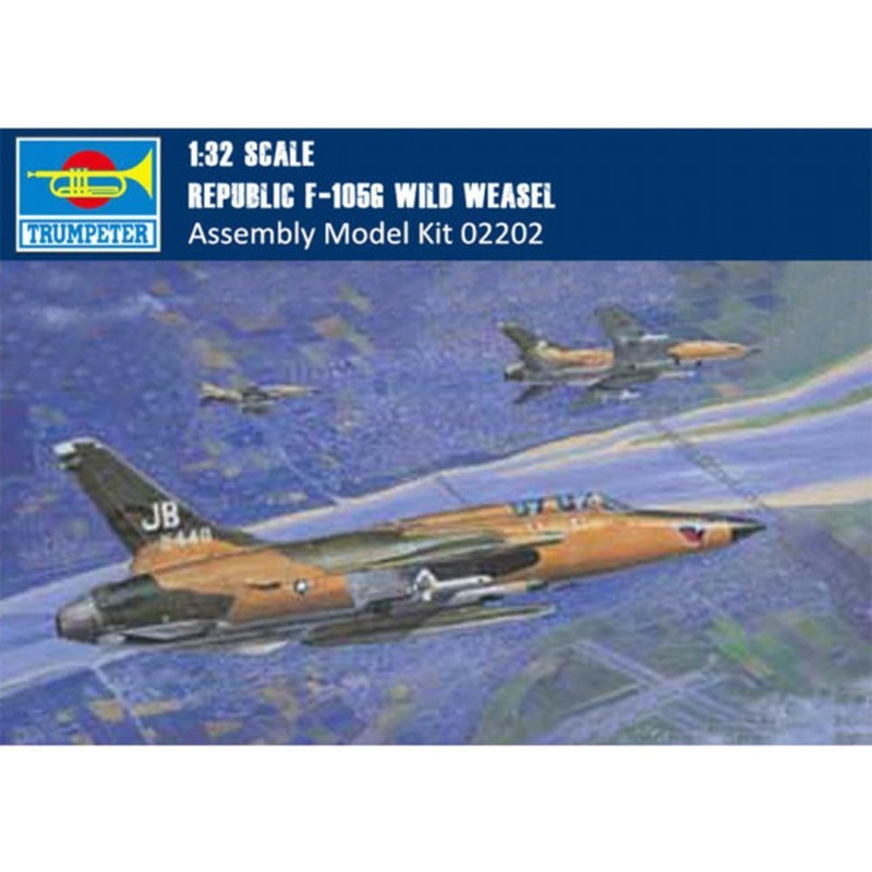Trumpeter 02202 1/32 U. S. Republic F-105G Wild Weasel