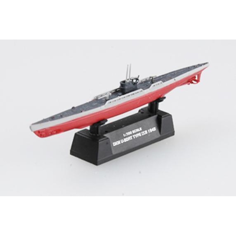 Easy Model 37318 1/700 Submarine – German Navy U-9B 1943 Assembled Model