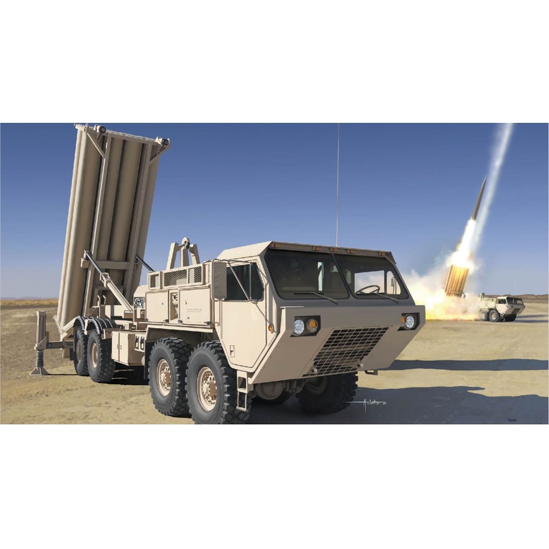 Dragon Model 3605 1/35 M1120 Terminal High Altitude Area Defense Missile Launcher