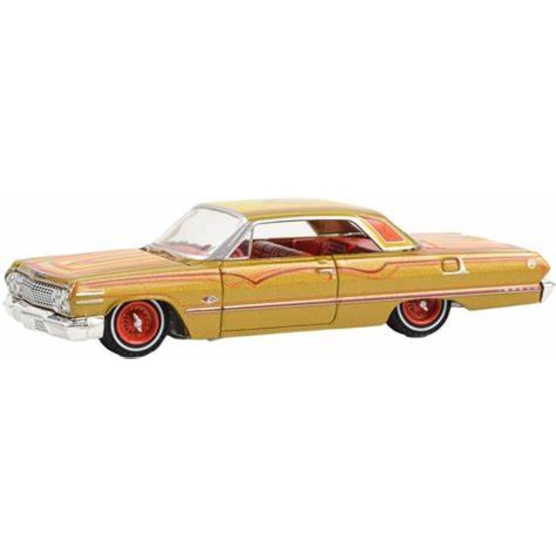 GreenLight GL-63050-C 1/64 1963 Chevrolet Impala