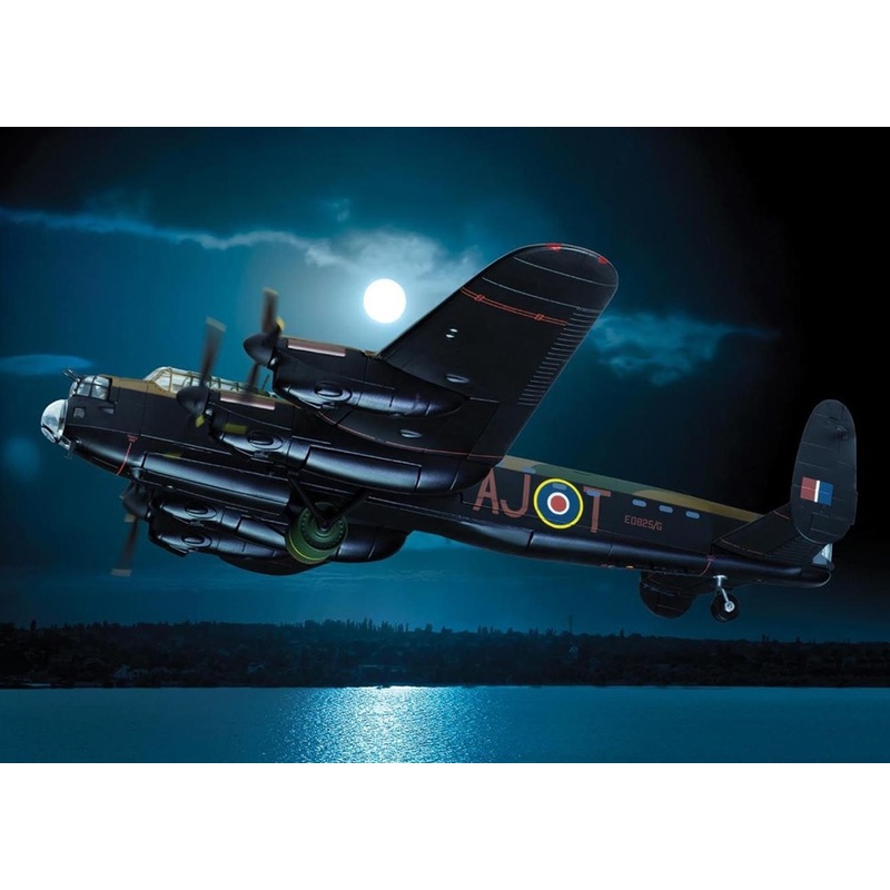 Corgi AA32628 1/72 Lancaster BIII T-Tommy 617sqn