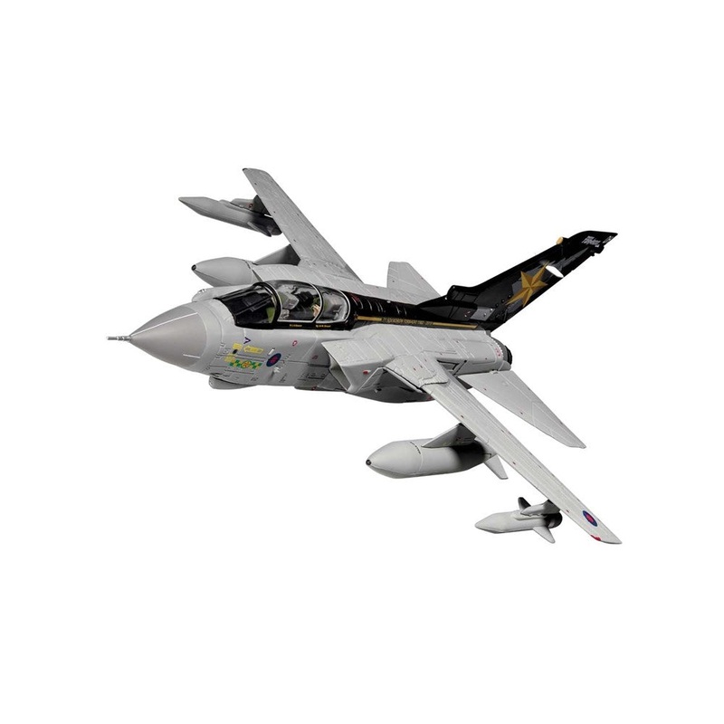 Corgi AA33621 1/72 Tornado GR4: 31st Sqn RAF