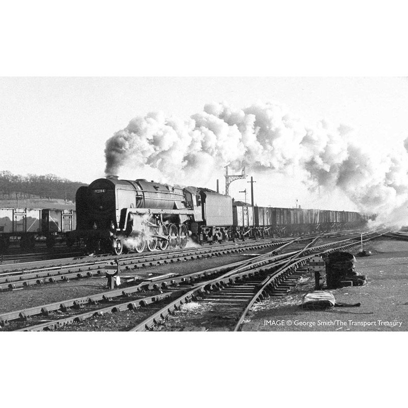 Hornby R3987 BR 9F Class 92194 – Era 5