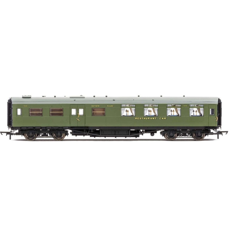 Hornby R4816A SR Maunsell Kitchen/Dining First 7865 – Era 3