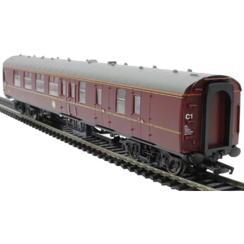 Hornby R4935A Hogwart’s Mk1 BSK 99312