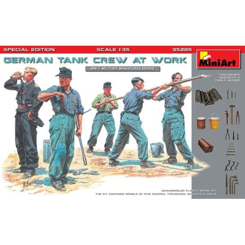 MiniArt 35285 1/35 German Tank Crew At Work – Special Edition