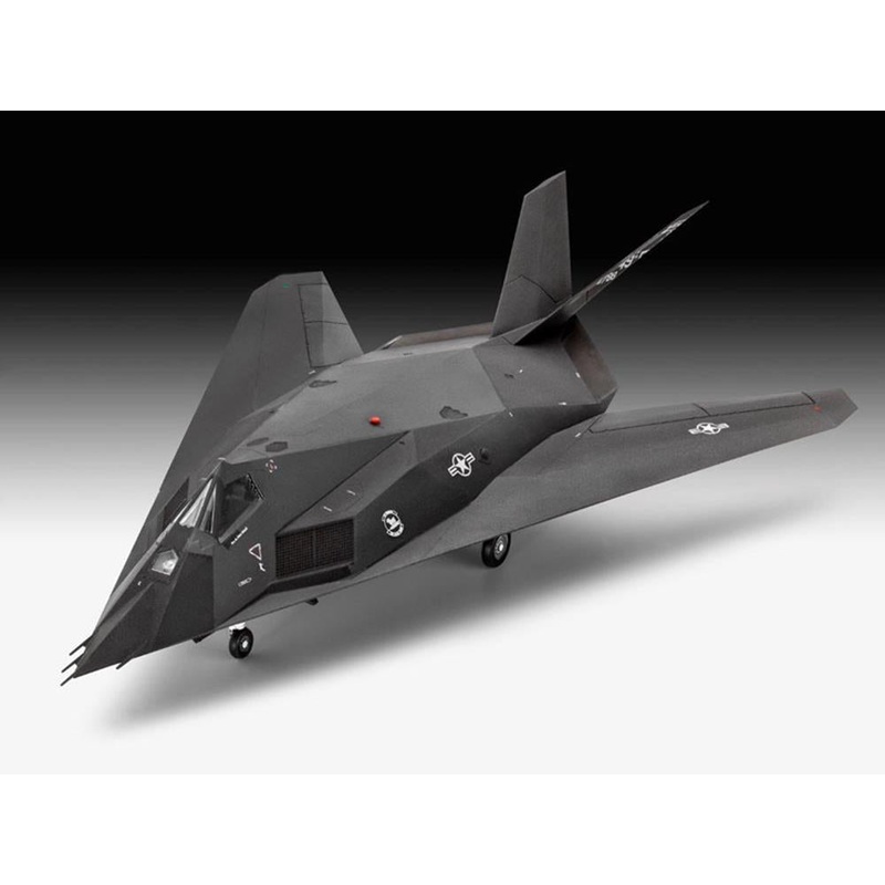Revell 03899 1/72 F-117A STEALTH FIGHTER