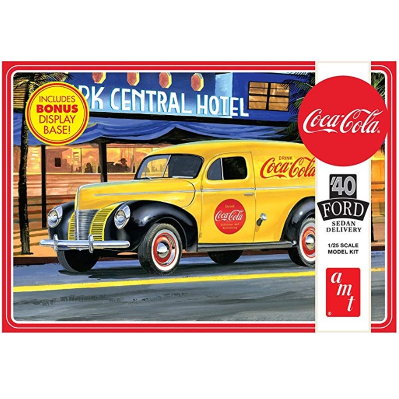 AMT 1161 1/25 ’40 Ford Sedan Delivery C