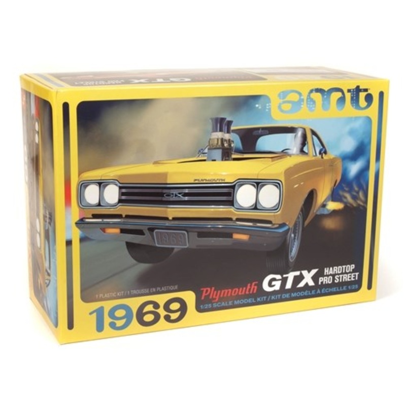 AMT 1180 1/25 1969 Plymouth GTX Hardtop Pro Street