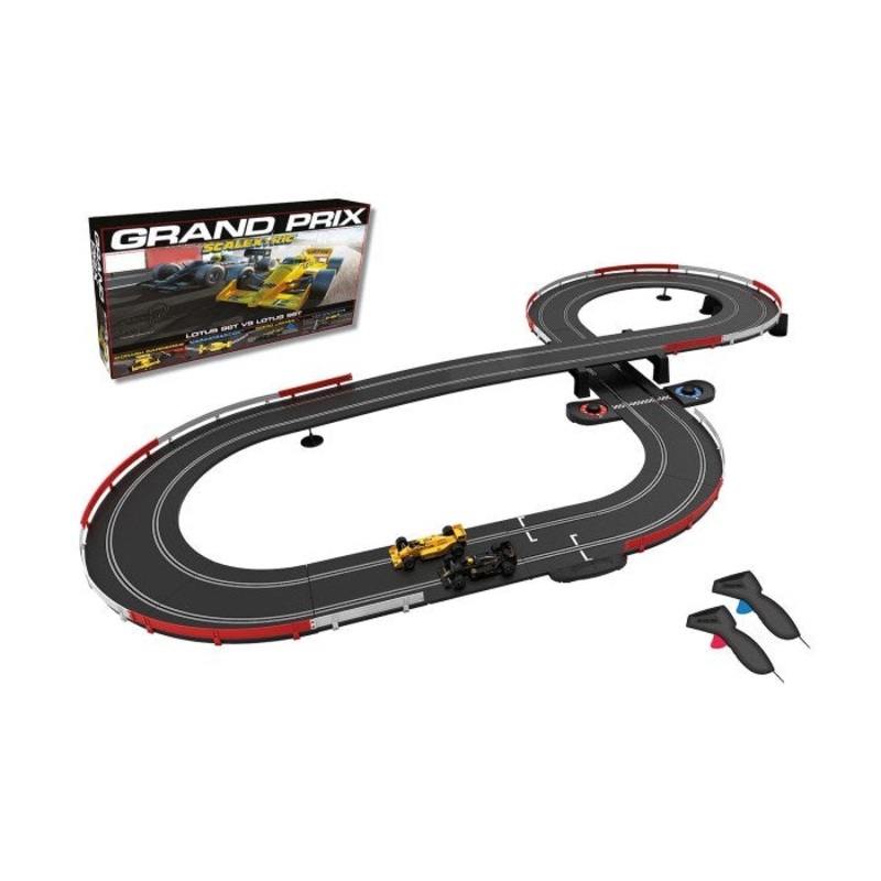 Scalextric C1432 Set: 1980s Grand Prix Race – Lotus 98T vs. Lotus 99T