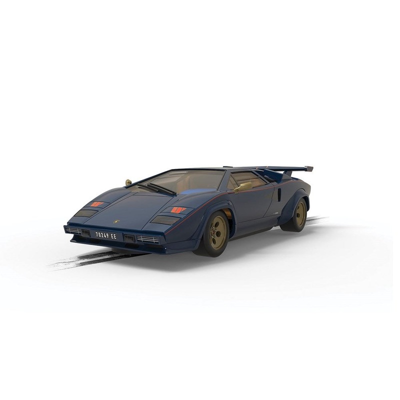 Scalextric C4411 Lamborghini Countach Walter Wolf