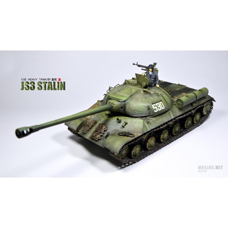 Tamiya 35211 1/35 Russian Heavy Tank JS3 Stalin